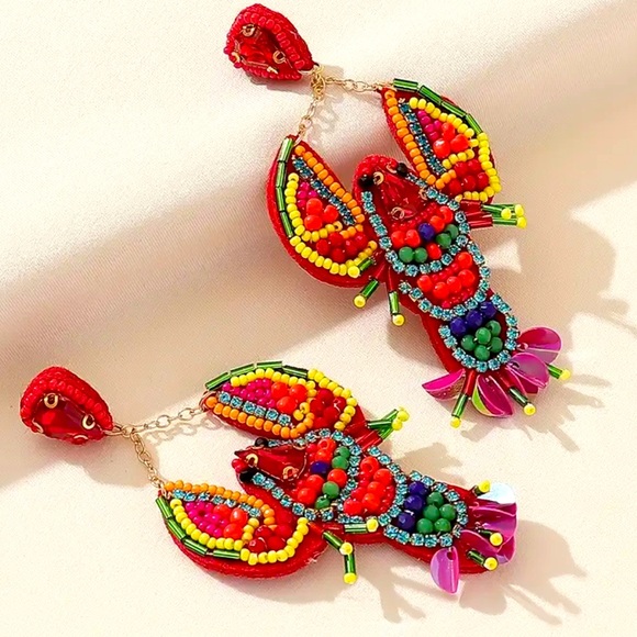 Beaded Crawfish Dangle Earrings - Picture 1 of 2